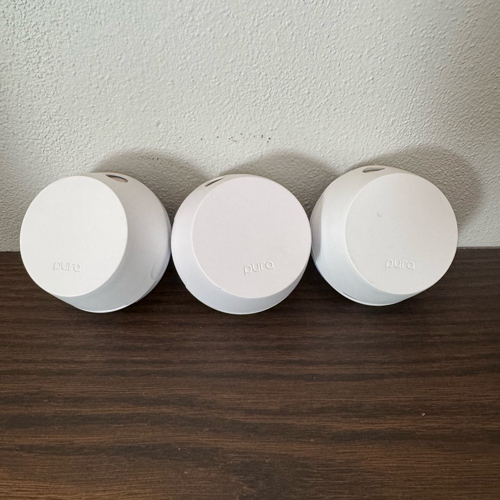 Pura 4 Smart Diffusers - Picture 2 of 2